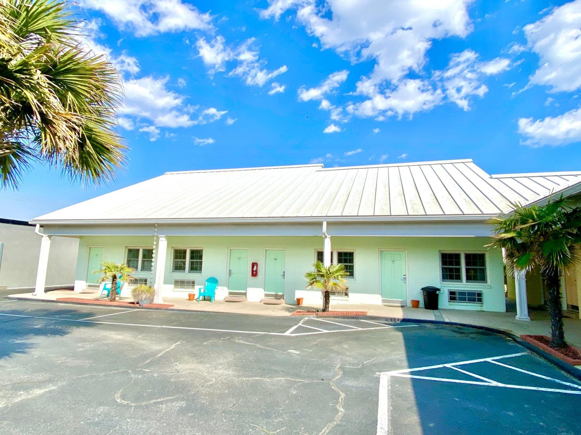 Island Inn Of Atlantic Beach Buitenkant foto